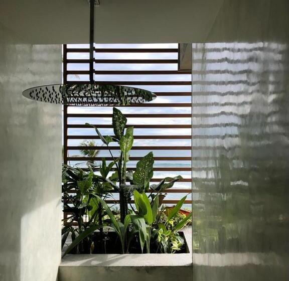 프레지덴셜 스위트, Harding Boutique