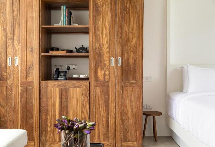 스탠다드 룸 킹사이즈 침대, Harding Boutique