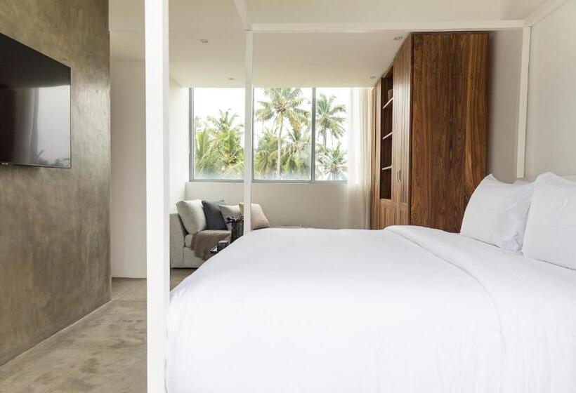 스탠다드 룸 킹사이즈 침대, Harding Boutique