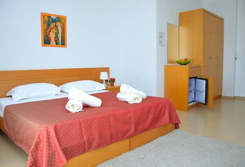 סוויטה משפחתית, Pastarella Radhime