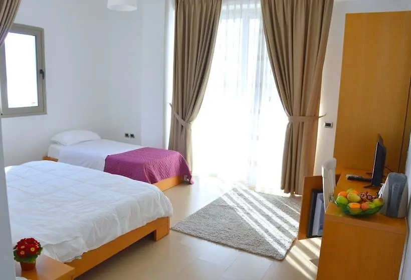 Triple Room Sea View, Pastarella Beachfront Resort