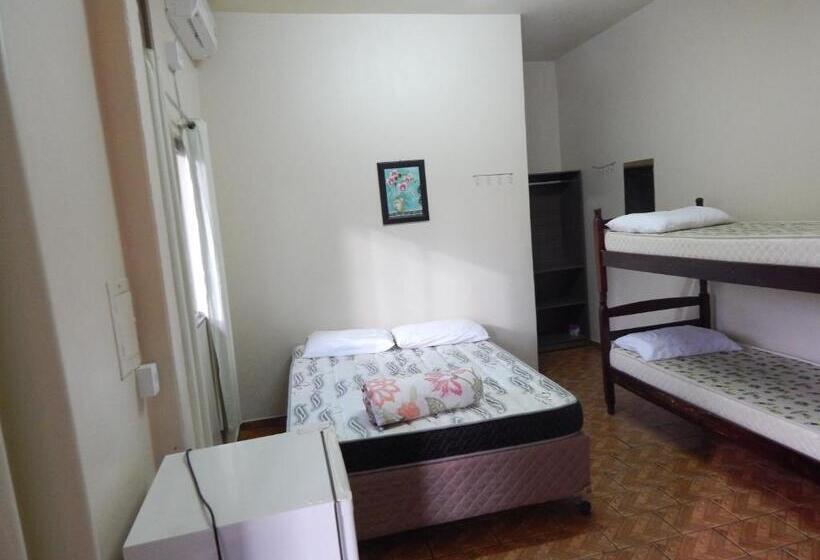 غرفة قياسية رباعية, Pousada Primavera