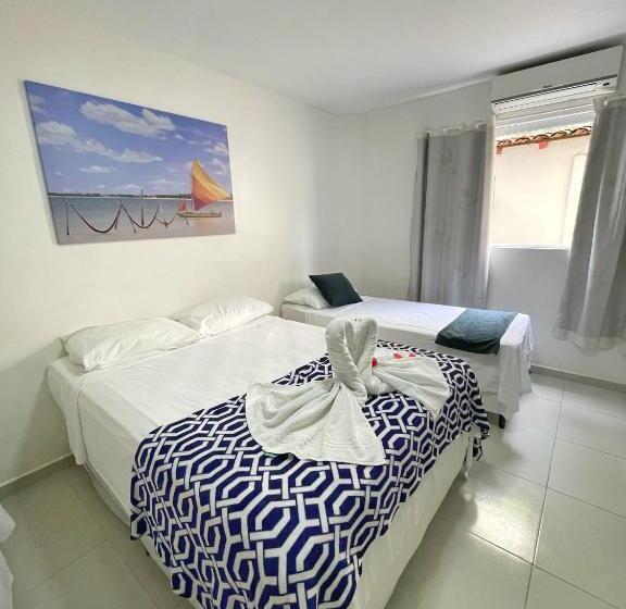 اتاق استاندارد چهارنفره با بالکن, Pousada Sereia Do Porto