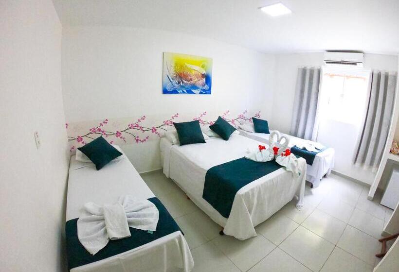 اتاق استاندارد چهارنفره با بالکن, Pousada Sereia Do Porto