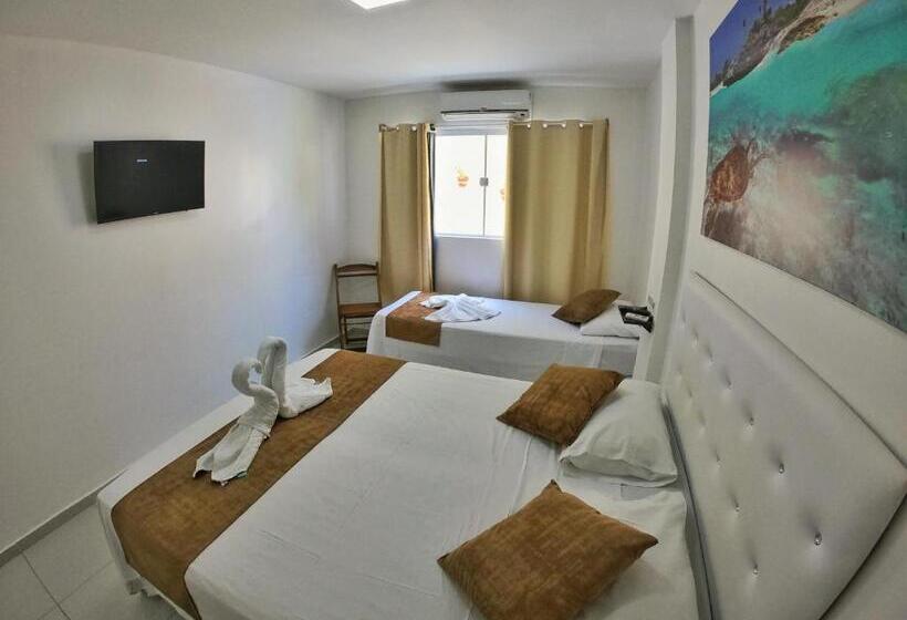 اتاق لوکس سه تخته, Pousada Sereia Do Porto