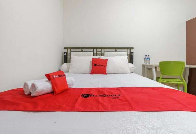 Номер Стандарт, Reddoorz Near Ap Pettarani 3