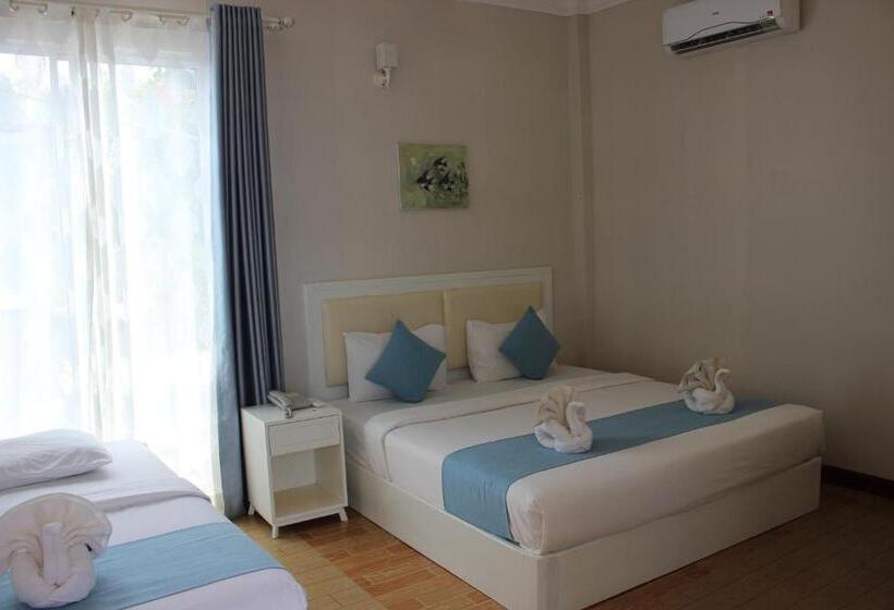 デラックスファミリールーム, Scarlet Sails Resort