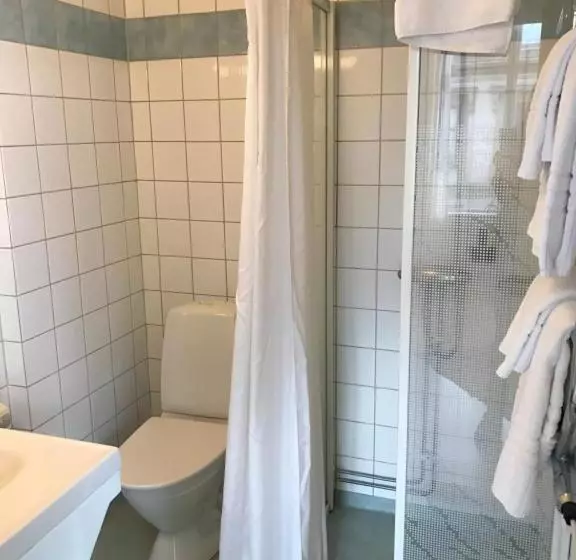 Superior Szoba, First Hotel Statt