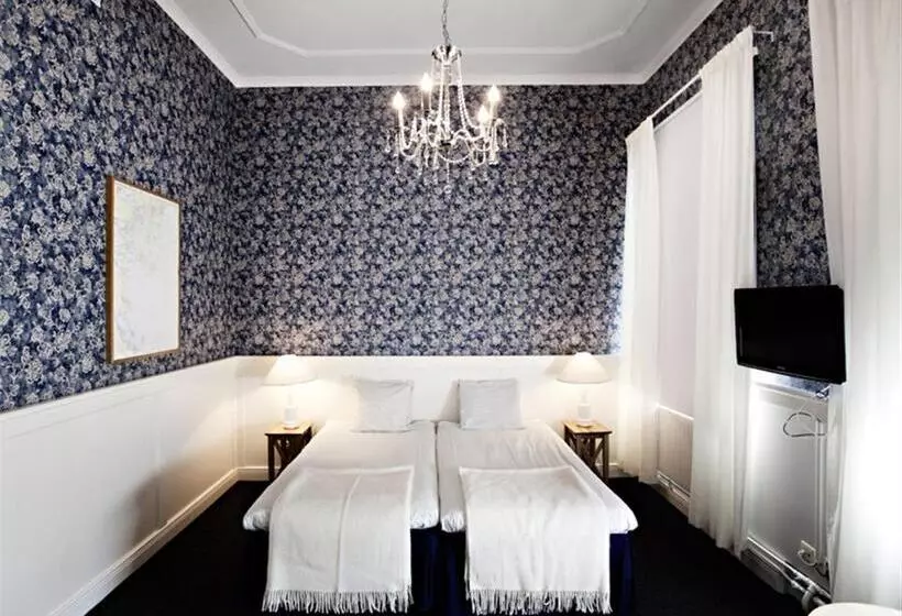 Superior Szoba, First Hotel Statt