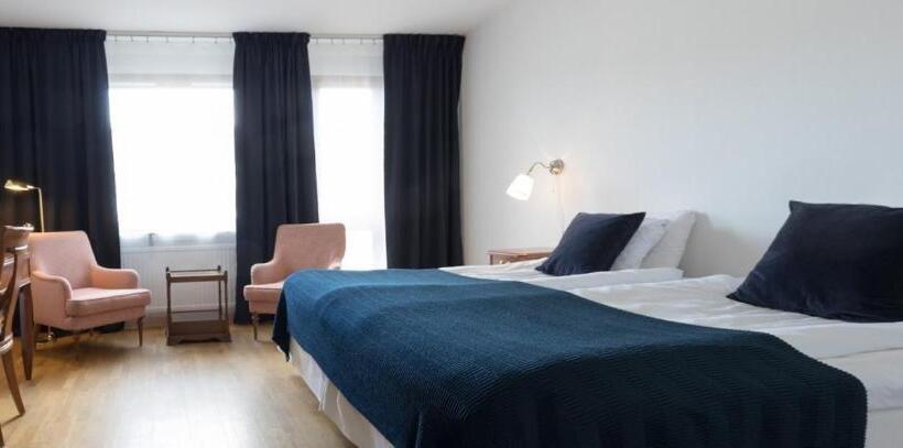 Номер Стандарт, First Hotel Statt