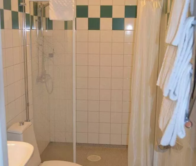 Superior Szoba, First Hotel Statt