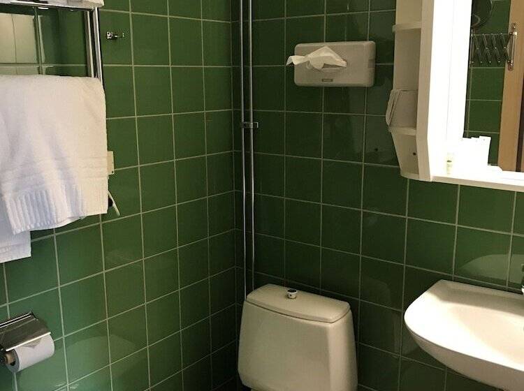 Номер Стандарт, First Hotel Statt