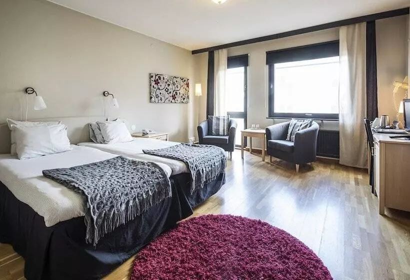 Standard Szoba, First Hotel Statt