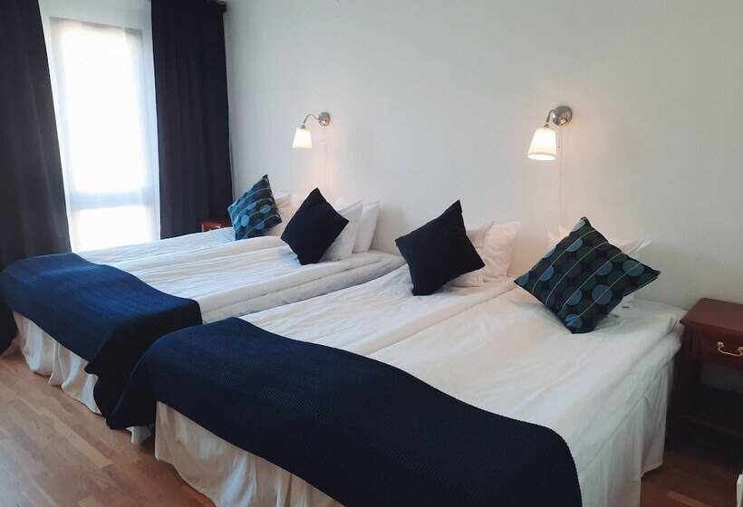패밀리 룸, First Hotel Statt