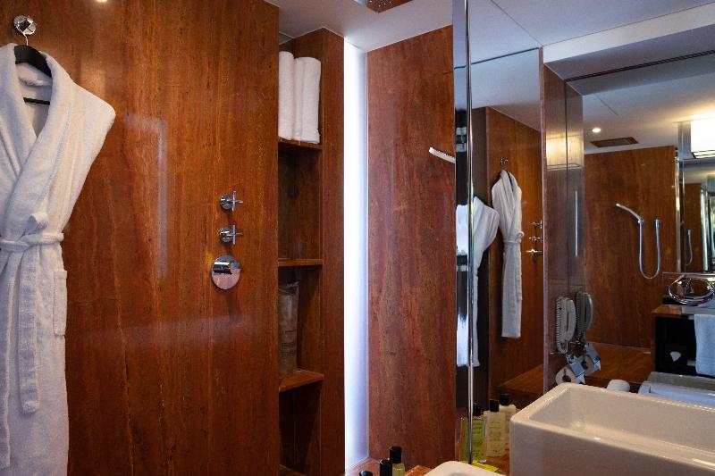 이그제큐티브 룸, Intercontinental Genève, An Ihg