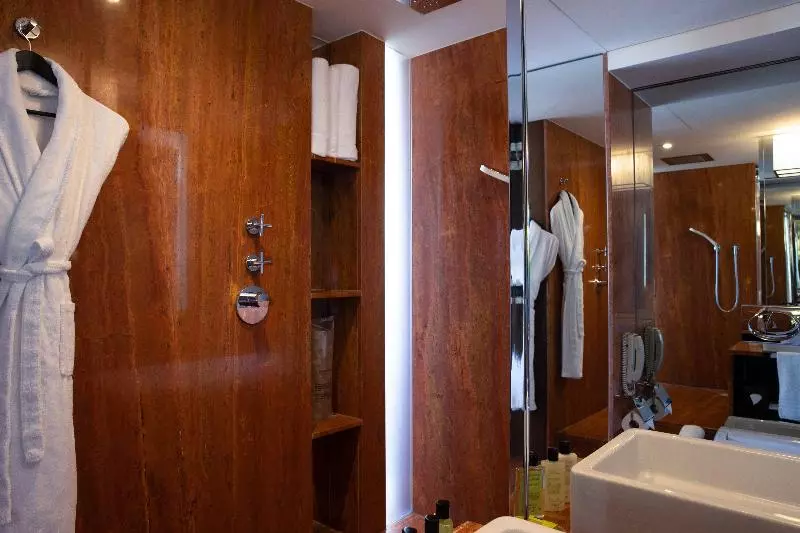 Executive-huone, Intercontinental Genève, An Ihg