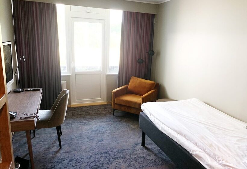 Номер Стандарт Индивидуальный, Ronnebybrunn