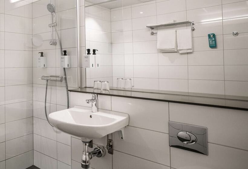 スーペリアールーム, Scandic Kista