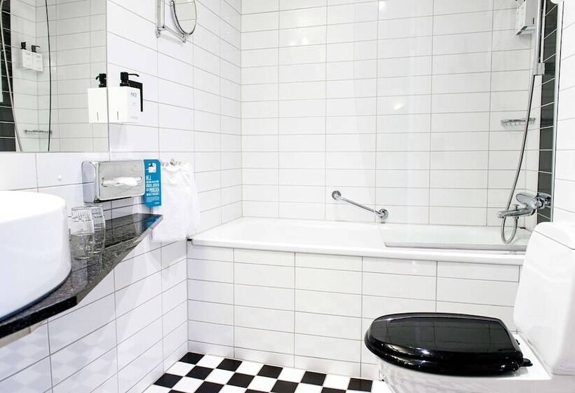 חדר סטנדרט, Scandic Stortorget