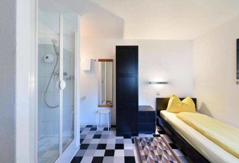 חדר סטנדרט יחיד, Schlosshotel   Self Check In