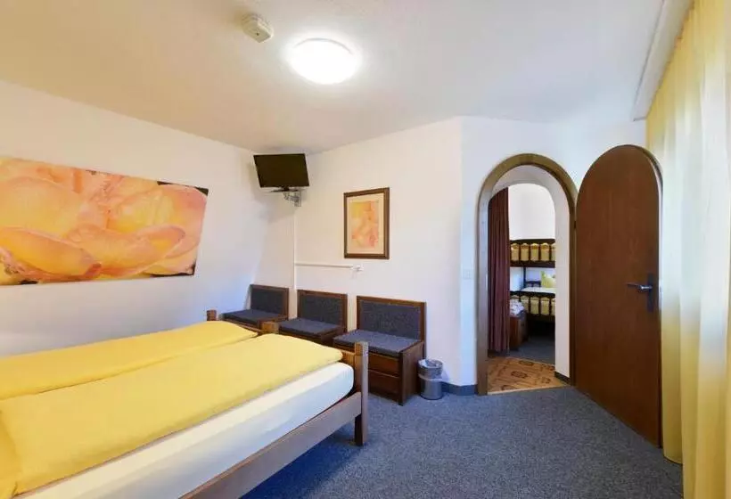 ファミリールーム, Schlosshotel Self Check In