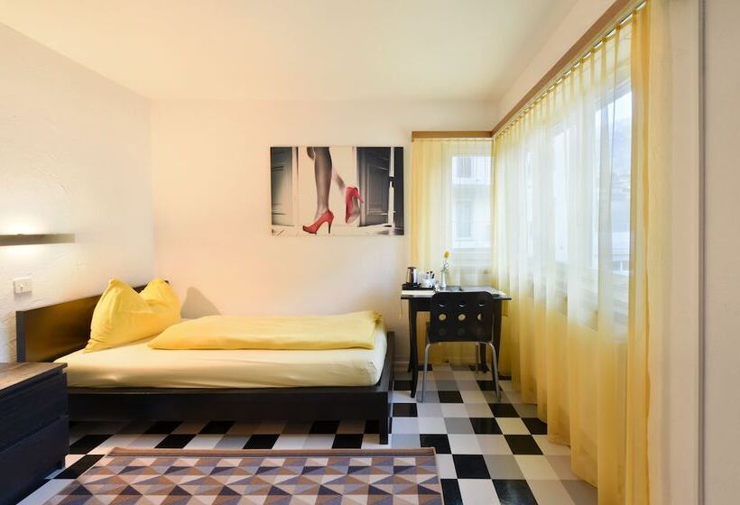 חדר סטנדרט יחיד, Schlosshotel   Self Check In