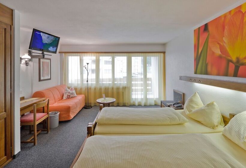 חדר סטנדרט לשלושה, Schlosshotel   Self Check In