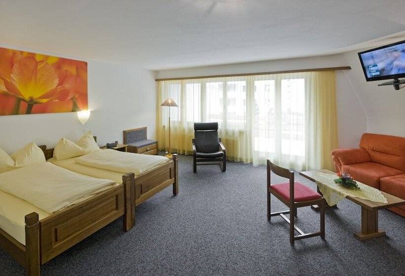 חדר משפחתי, Schlosshotel   Self Check In