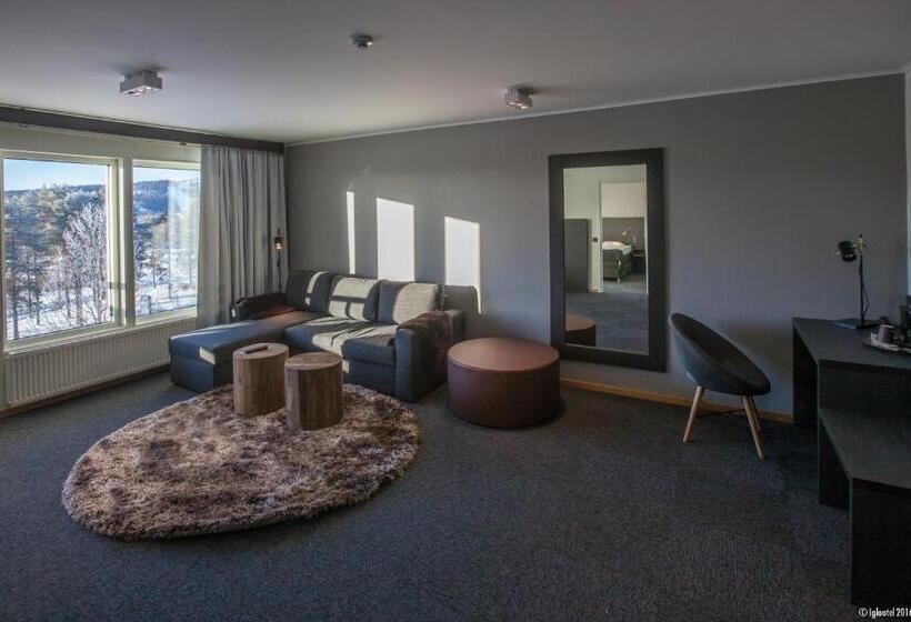 סוויטה עם מרפסת, Laponia Hotell & Konferens