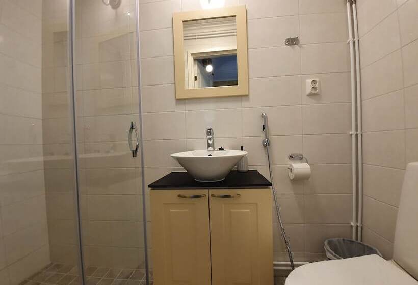 Вилла 1 Спальня, B&b Taipaleenniemi