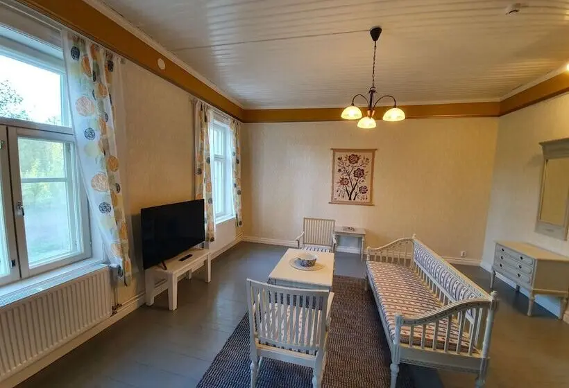 ویلای 1 خوابه, B&b Taipaleenniemi