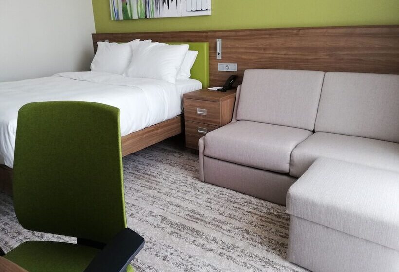 Семейный Номер, Hampton By Hilton Kalisz
