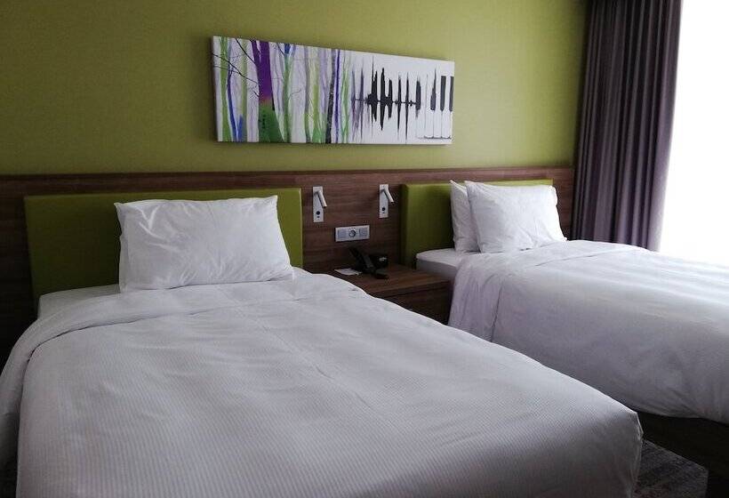 اتاق استاندارد, Hampton By Hilton Kalisz