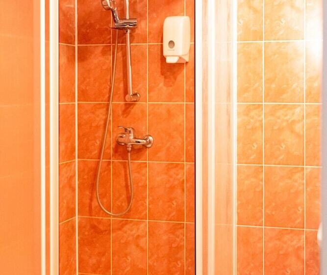 سوییت, Amaks Tourist