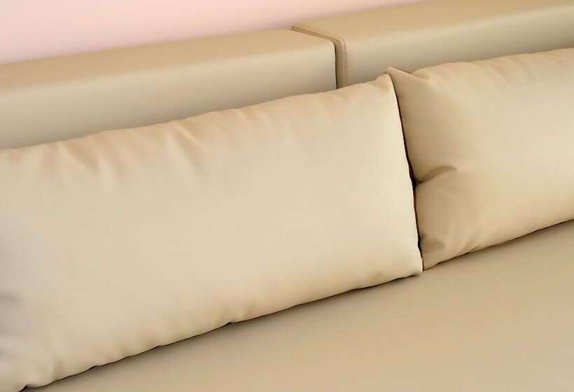 オーシャンビューファミリールーム, Ana Murter