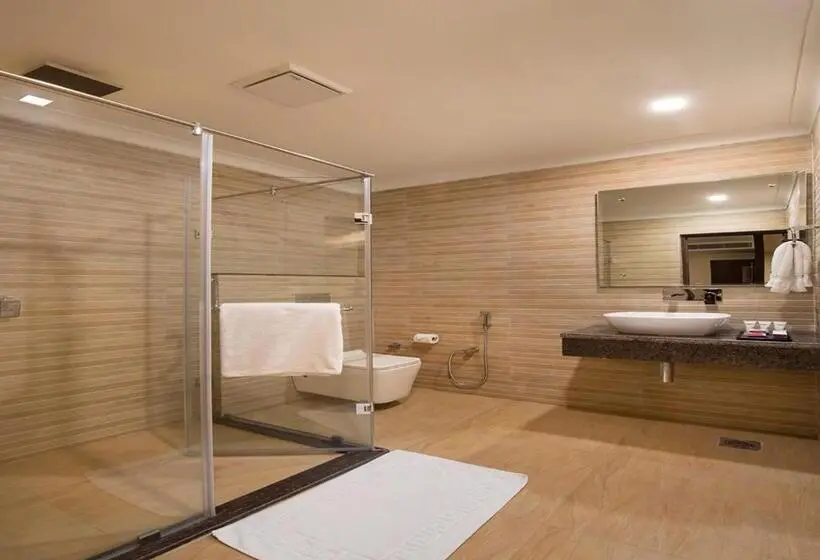 Deluxe-sviitti, Clarks Inn Suites Katra