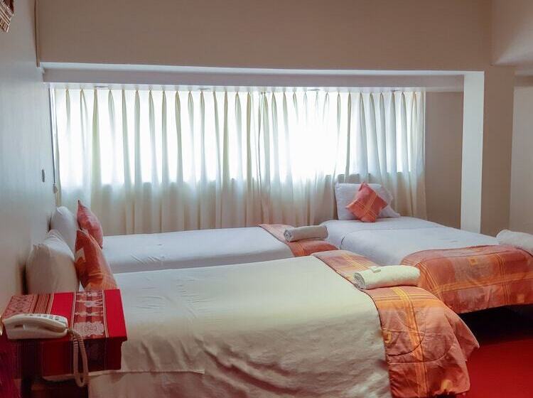 חדר סטנדרט לשלושה, Salones Del Inca