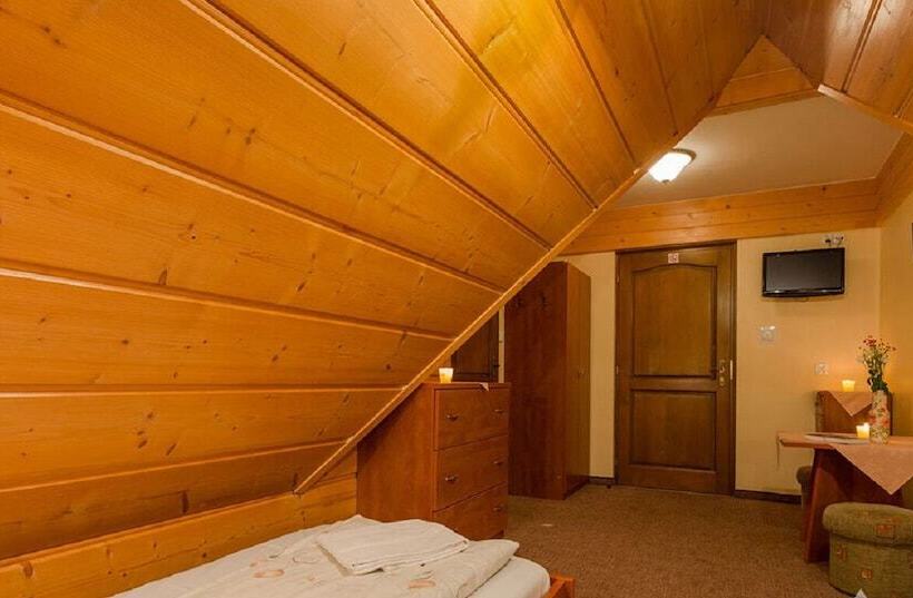 Deluxe 3 Pers. Værelse, Willa U Anusia