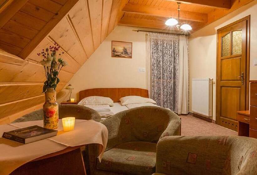 Deluxe 3 Pers. Værelse, Willa U Anusia