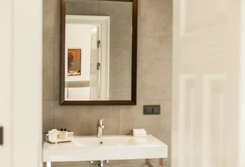 اتاق سوپریور, Art Hotel Roma