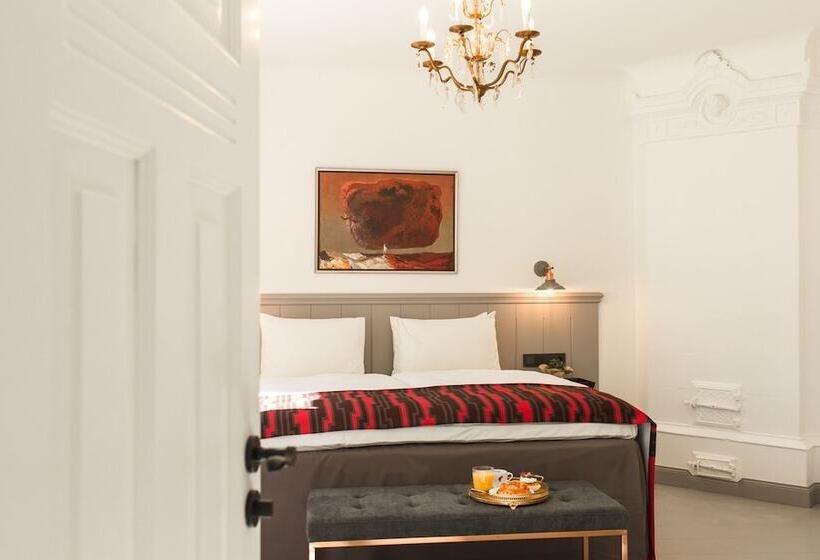 اتاق سوپریور, Art Hotel Roma