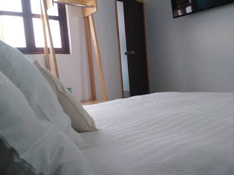 آپارتمان 3 خوابه, Casa Santiago