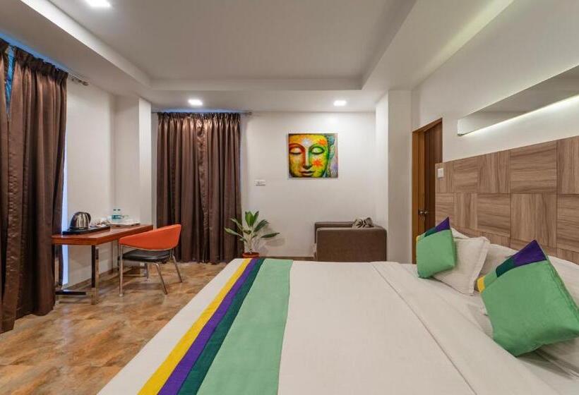 Quarto Deluxe, Treebo Golden Swan Tambaram