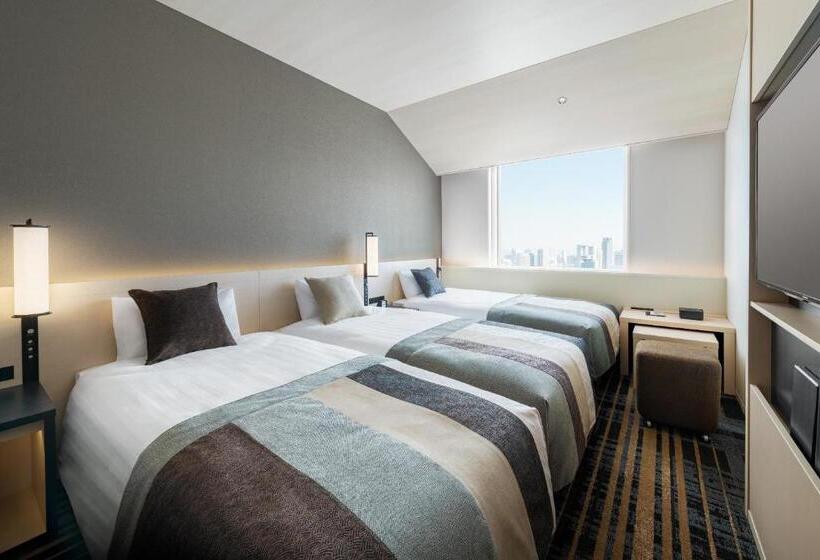 Quarto Triplo Estandar, Hankyu Respire Osaka