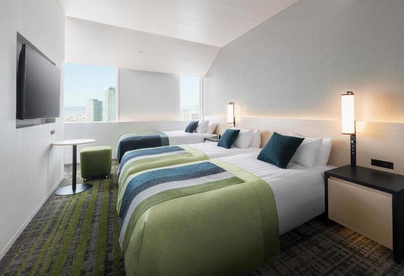 Quarto Triplo Estandar, Hankyu Respire Osaka