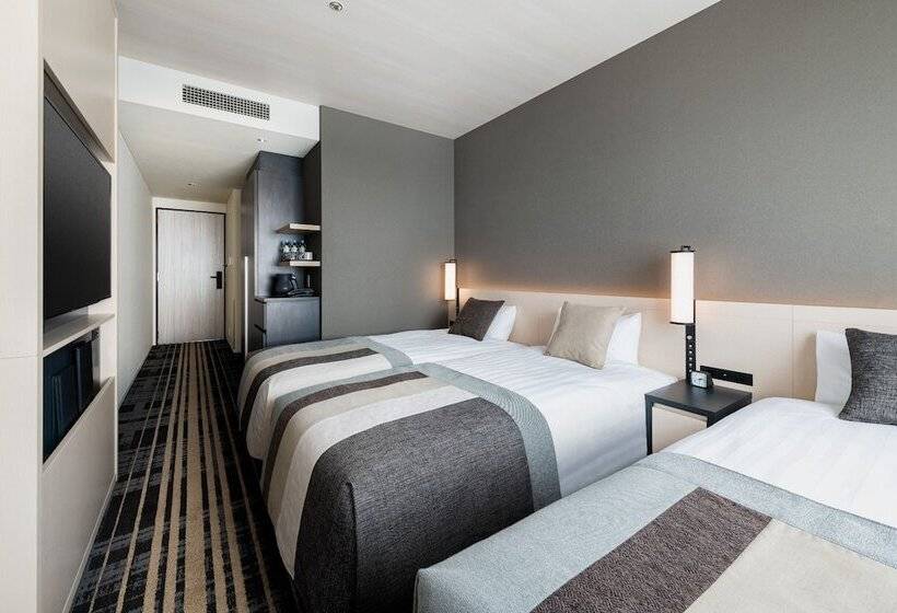 Quarto Triplo Estandar, Hankyu Respire Osaka