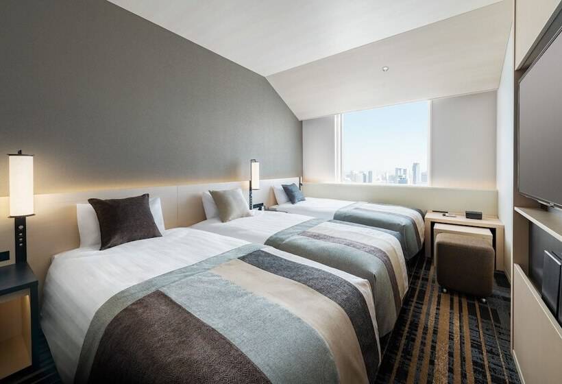 Quarto Triplo Estandar, Hankyu Respire Osaka