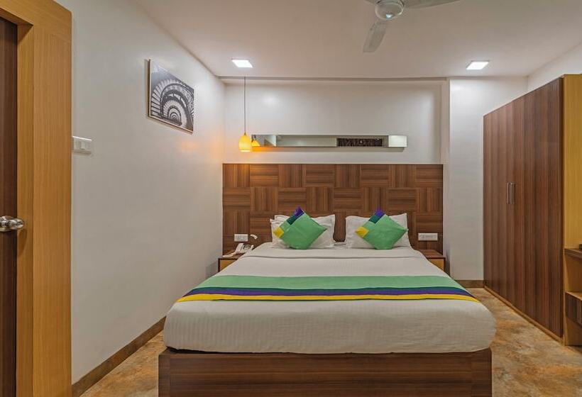 Quarto Estandar, Treebo Golden Swan Tambaram