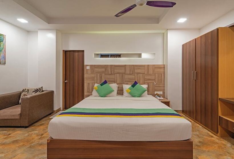 Quarto Deluxe, Treebo Golden Swan Tambaram