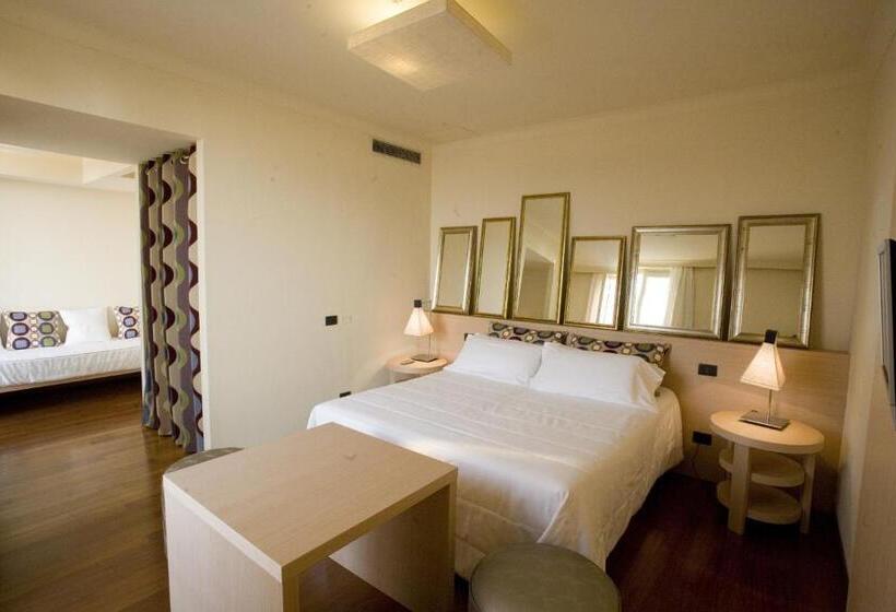 Полулюкс Вид на Море, Villa Martini